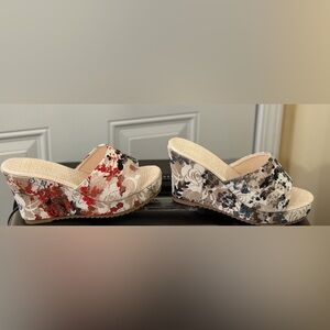 Floral Patterned Wedge Sandals Set!
2 Sets - of shoes for the price of one.